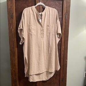 Women’s Gigio textured Beige Tunic Top